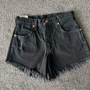 NWT Wrangler Black Frayed Hem Denim Cutoff Shorts